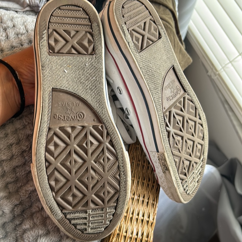 Converse - Picture 4 of 7